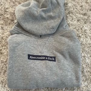 A&F sweatshirt